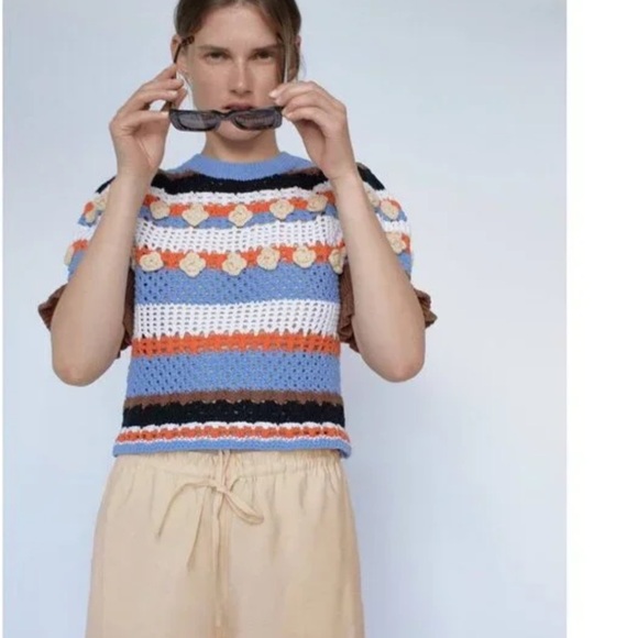 Zara Flower Knit Crochet Top Medium - Picture 1 of 6